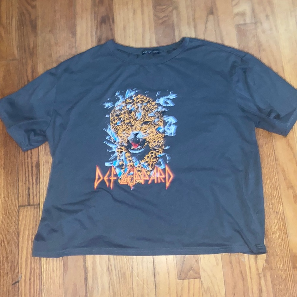 Shein def leopard tshirt